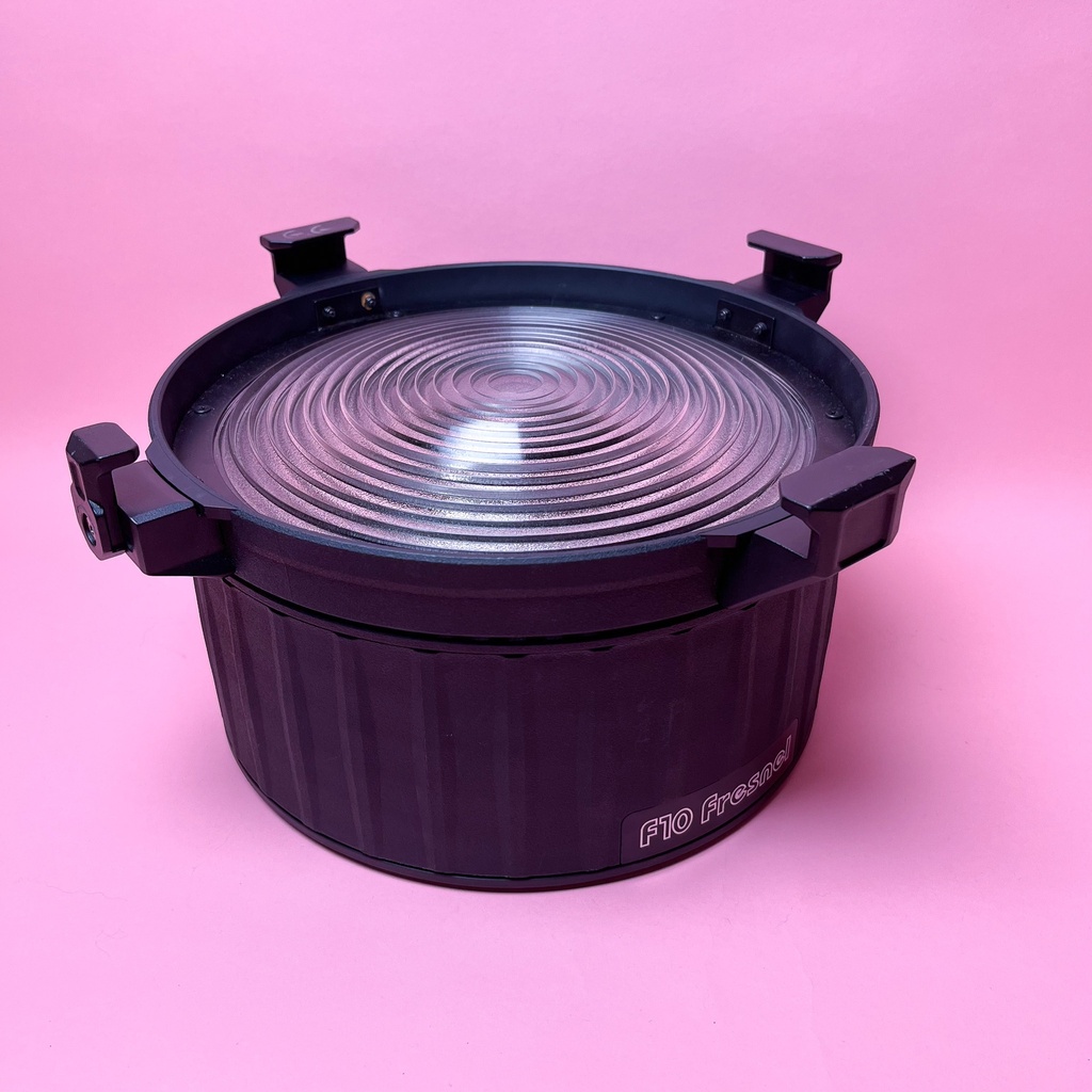 Nanlux EVOKE FL-35E Motorized Fresnel Lens