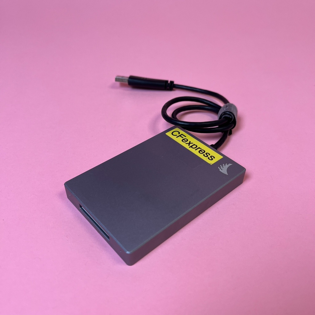 CFexpress Type B Card Reader