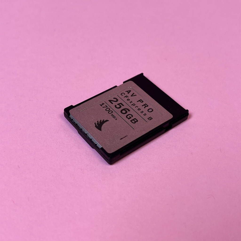 CFexpress Type B 128GB