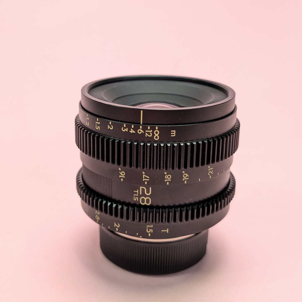Thypoch Simera-C 28mm T1.5 Cine Lens (Leica M)