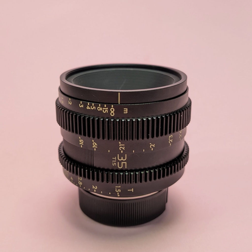 Thypoch Simera-C 35mm T1.5 Cine Lens (Leica M)