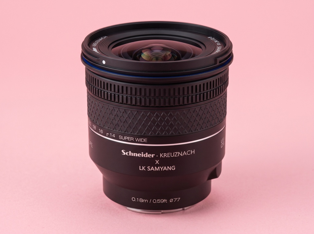 Schneider-Kreuznach LK Samyang AF 14-24mm f/2.8 Zoom lens for sony E