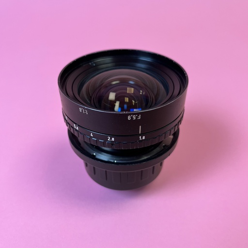 Angenieux Paris s16 5,9mm 1.8 TYPE R7